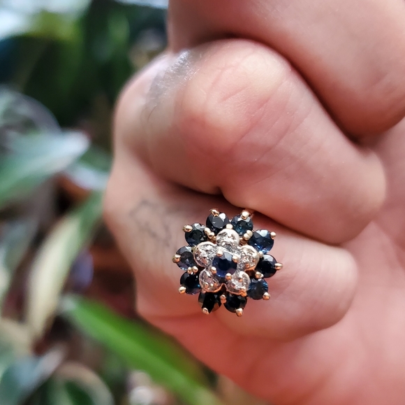 10k Saphire & natural dimond ring - Picture 1 of 3